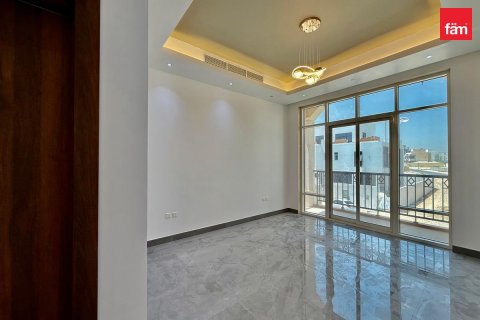 Villa de 6 dormitorios  No. 87399 12