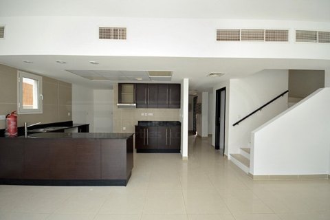 4 غرف نوم فيلا في Al Reef, الإمارات العربية المتحدة رقم 13295 4
