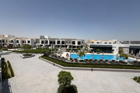 4 bedrooms Townhouse in Dubai, UAE No. 187035
