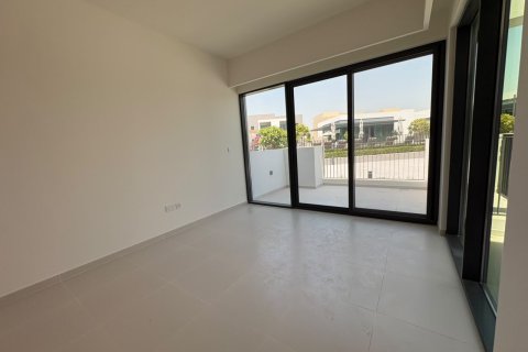 4 bedrooms Townhouse in Dubai, UAE No. 187035 9
