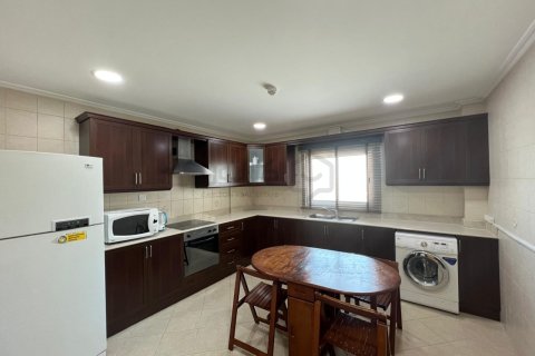 2 bedrooms Apartment in Muharraq, Bahrain No. 109410 7