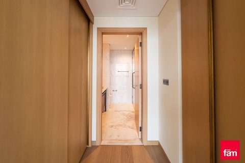 Квартира с 2 спальнями в Даунтаун Дубай (Даунтаун Бурдж Дубай), ОАЭ №164772 16