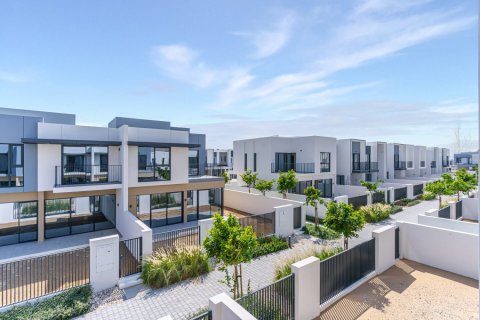 Таунхаус с 3 спальнями в The Valley, ОАЭ №144686 12