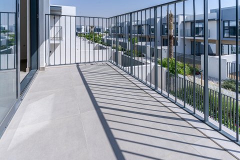 Таунхаус с 3 спальнями в The Valley, ОАЭ №144686 15