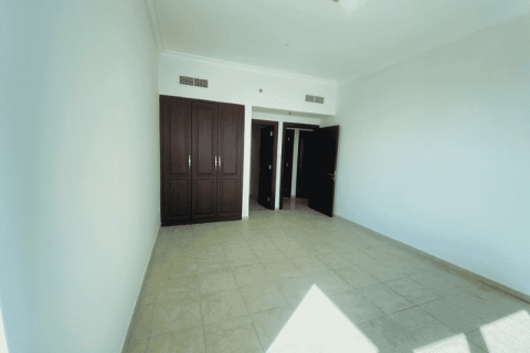 Квартира с 2 спальнями в Джумейра Лейк Тауэрс, ОАЭ №144690