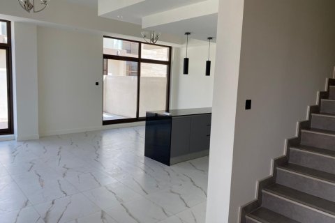 Таунхаус с 4 спальнями в District 11, ОАЭ №144685