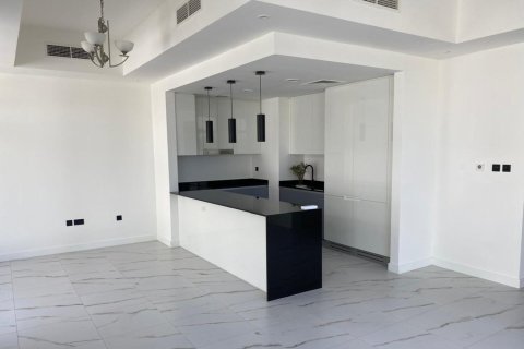 Таунхаус с 4 спальнями в District 11, ОАЭ №144685 10