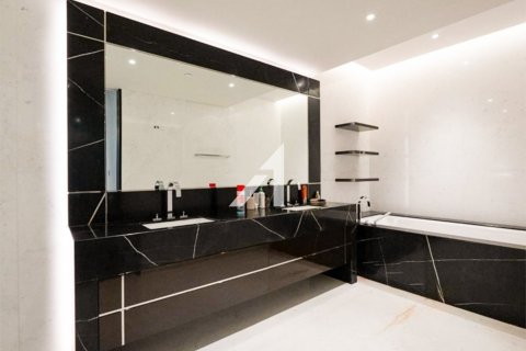 Appartement de 4 chambres  No. 109279 14