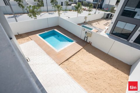 Villa de 4 chambres à Dubai, UAE No. 140311 11