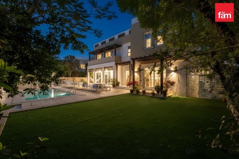 Villa de 5 chambres à Dubai, UAE No. 140312 16