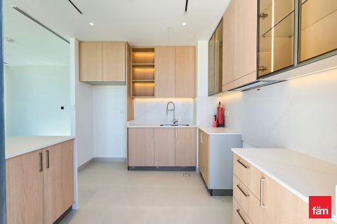 Вилла с 4 спальнями в Дубай, ОАЭ №140317 10