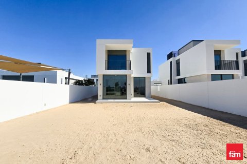 Вилла с 4 спальнями в Дубай, ОАЭ №140317 16