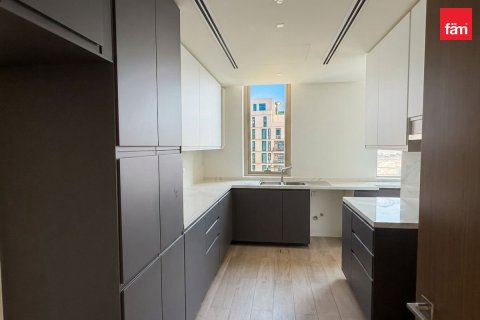 3 bedrooms Apartment in Dubai, UAE No. 199398 16