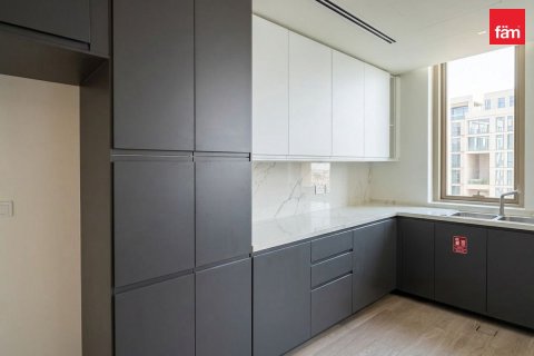 3 bedrooms Apartment in Dubai, UAE No. 199398 13