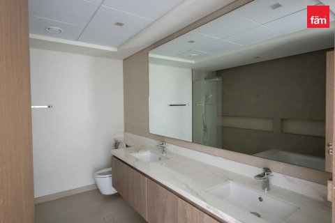 3 bedrooms Apartment in Dubai, UAE No. 199398 6