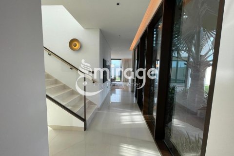 4 غرف نوم فيلا على جزيرة السعديات, الإمارات العربية المتحدة رقم 15035 3