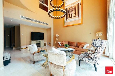 Apartment de 3 dormitorios en Dubai Marina, UAE No. 135893 3