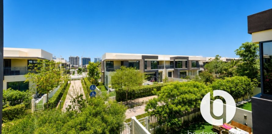 Villa de 4 chambres à Dubai Hills Estate, UAE No. 162996
