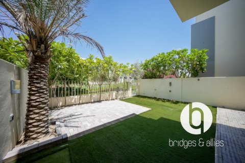 Villa de 3 dormitorios en Dubai Hills Estate, UAE No. 162997 14
