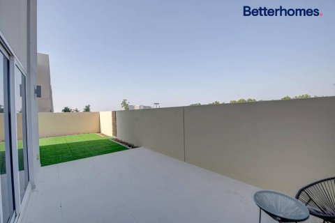 Квартира с 3 спальнями  №114888 2