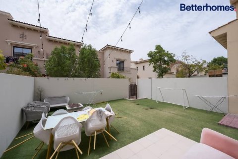 Townhouse de 3 chambres  No. 114885 2