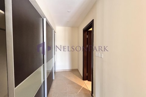 3 bedrooms Apartment in Doha, Qatar No. 58307 9