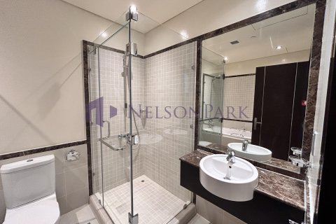 3 bedrooms Apartment in Doha, Qatar No. 58307 10