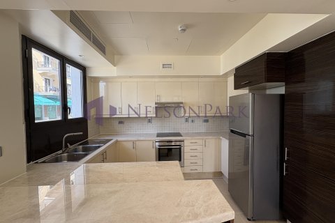 3 bedrooms Apartment in Doha, Qatar No. 58307 20