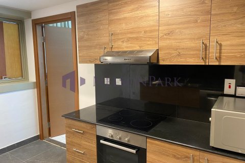 3 bedrooms Apartment in Doha, Qatar No. 58308 14