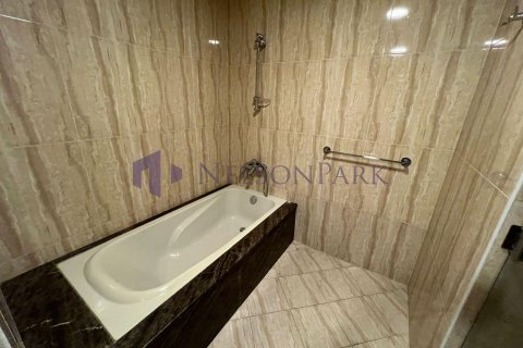 2 bedrooms Apartment in Doha, Qatar No. 58334 15