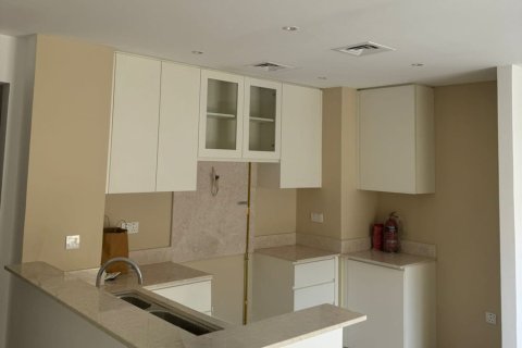 Таунхаус с 3 спальнями в Town Square, ОАЭ №143089 4