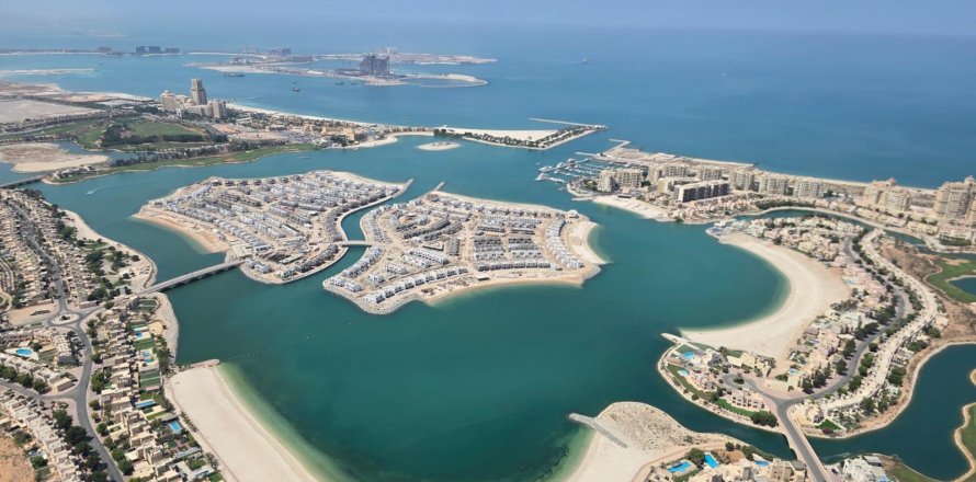 Вилла с 5 спальнями  №123770