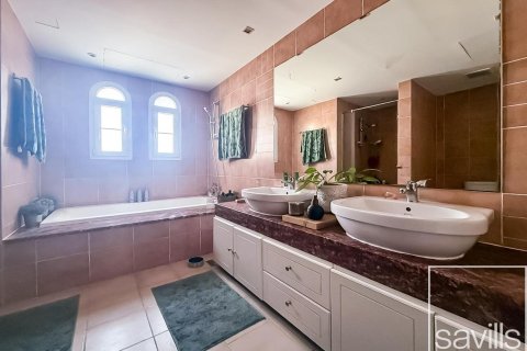 3 bedrooms Townhouse  No. 118212 17