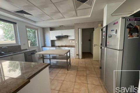 Villa de 5 dormitorios No. 118213 10