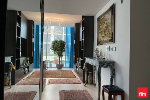 3 bedrooms Apartment in Dubai, UAE No. 163892 9
