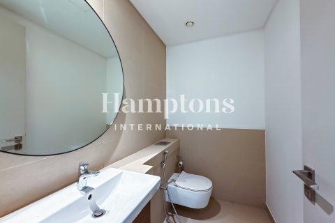 Villa de 4 dormitorios en Joy, UAE No. 143237 17