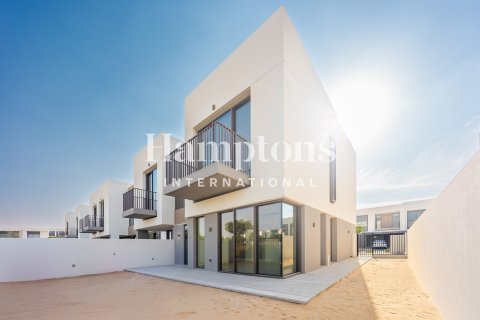Villa de 4 dormitorios en The Valley, UAE No. 143234 11
