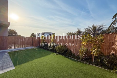 Villa de 4 dormitorios en Ruba, UAE No. 143236 29
