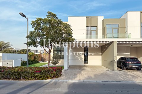 Villa de 4 dormitorios en Ruba, UAE No. 143236 11