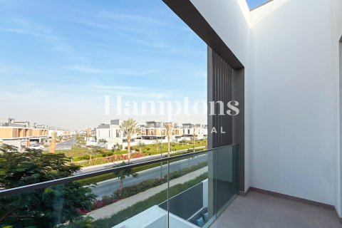 Villa de 4 dormitorios en Ruba, UAE No. 143236 10