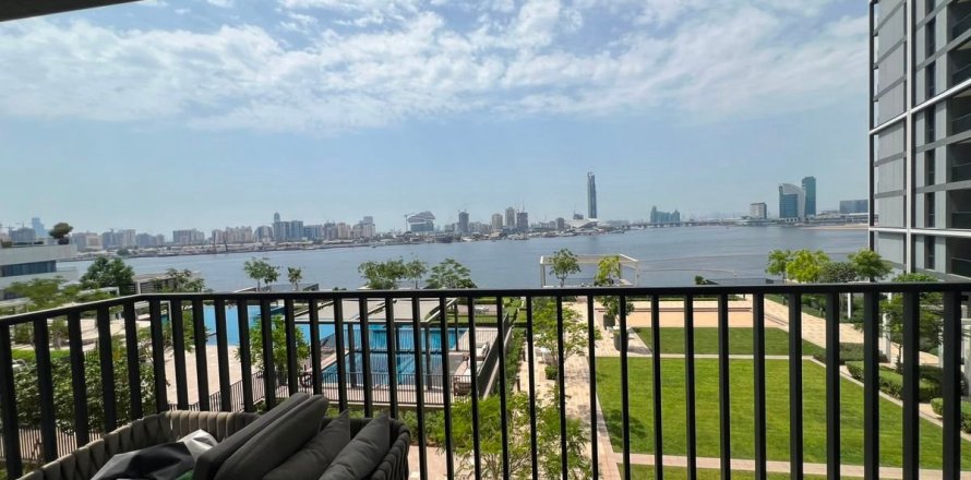 2 bedrooms Apartment in Dubai, UAE No. 166333