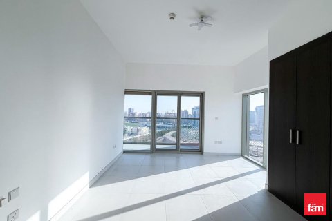 Apartment de 2 dormitorios en Motor City, UAE No. 162348 12