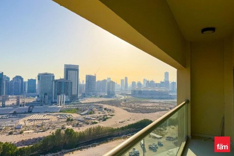 Apartment de 2 dormitorios en Motor City, UAE No. 162348 8