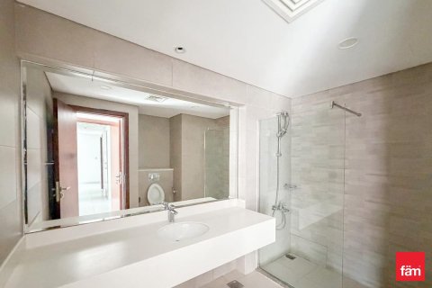 Apartment de 2 dormitorios en Motor City, UAE No. 162348 14