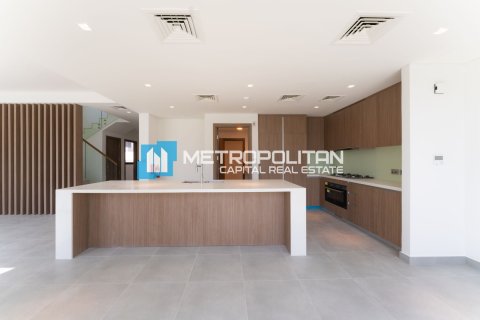 Townhouse de 3 dormitorios en  Yas Island, UAE No. 143896 6