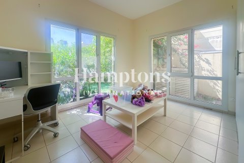 5 bedrooms Villa in Meadows 1, UAE No. 161597 17