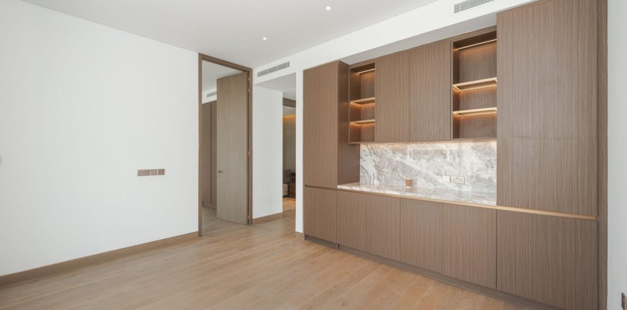 5 bedrooms Villa in Tilal Al Ghaf, UAE No. 168275