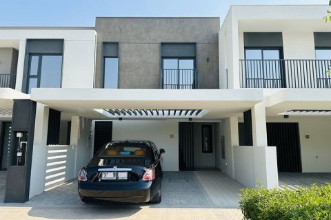 3 bedrooms Townhouse in EMAAR South, UAE No. 168273 3