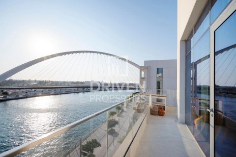 3 bedrooms Apartment in Al Wasl, UAE No. 190257 24
