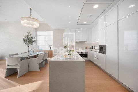 3 bedrooms Apartment in Al Wasl, UAE No. 190257 6
